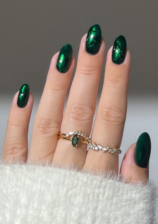 midnight green glossy nails