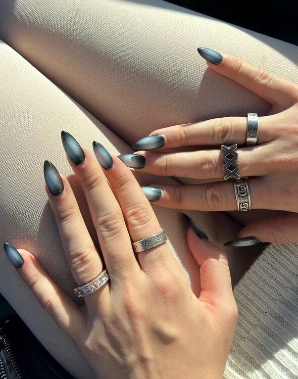 Grey aura nails with subtle halo effect