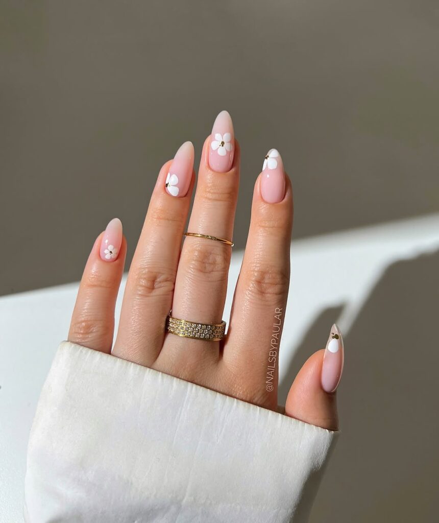 Marble pastel Nail art