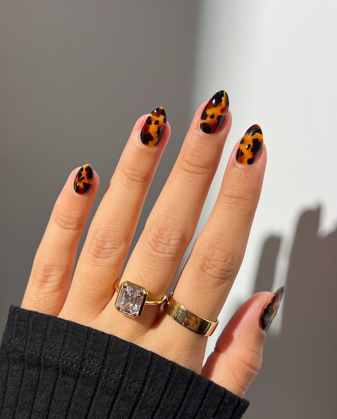 Tortoise Nails