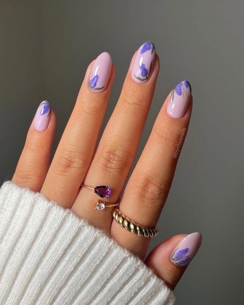purple nails