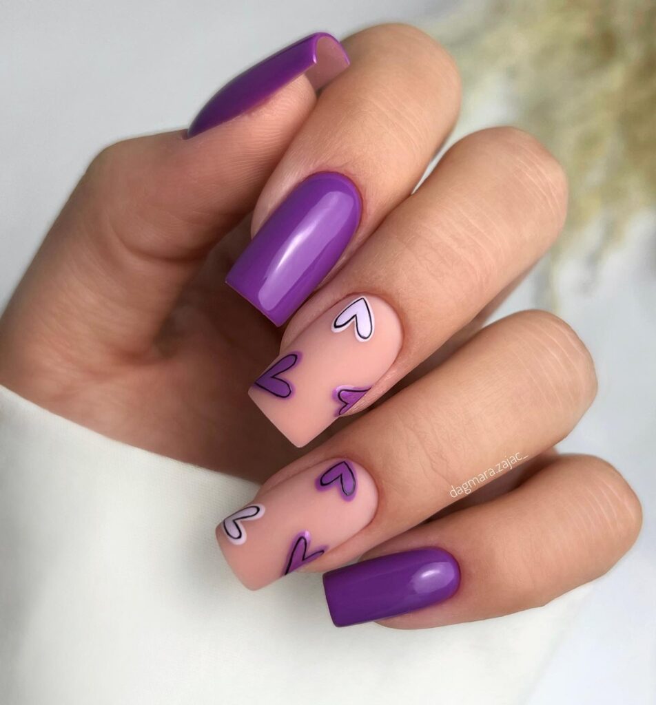 violet nails with outlined heart art