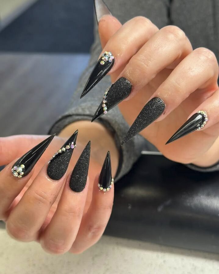 Black Matte nails
