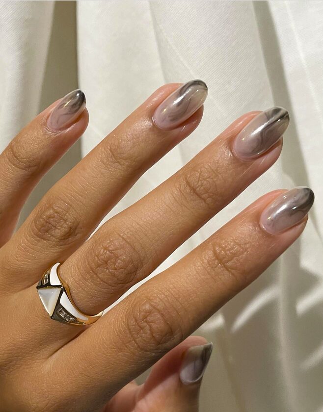 nails with a smoky chrome gradient in silver and taupe tones