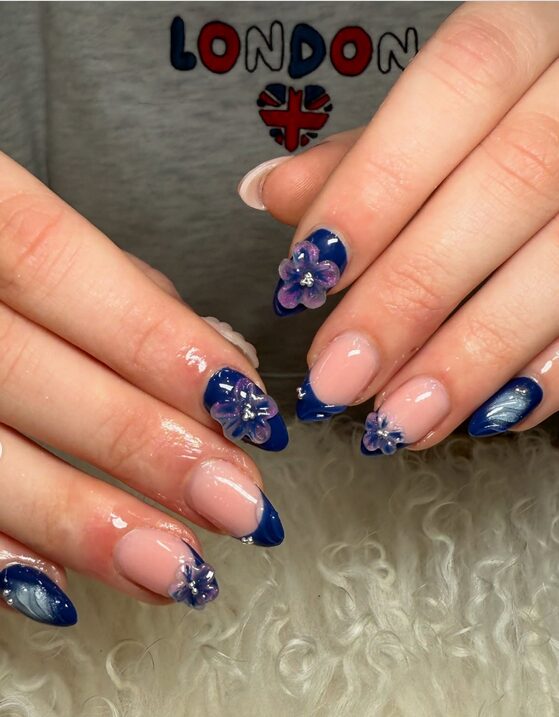 Navy blue nails with subtle shimmer