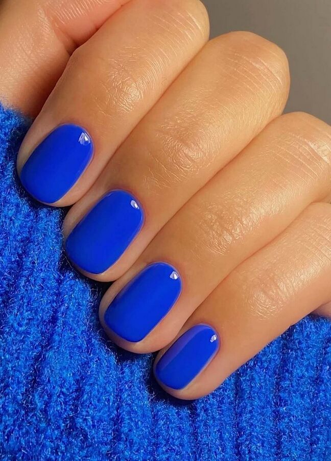 neon nails in electric blue shade