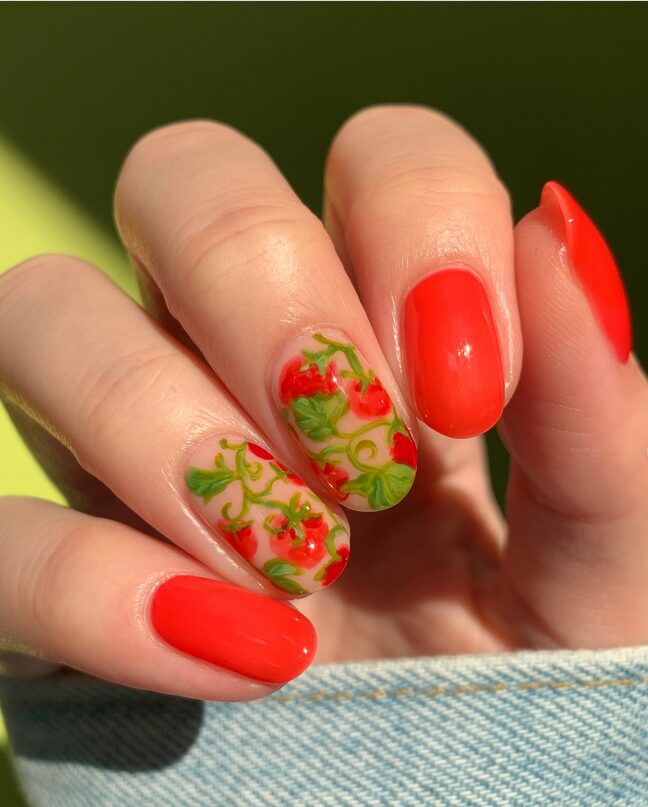 Mixed nails with jelly-finish orange tones