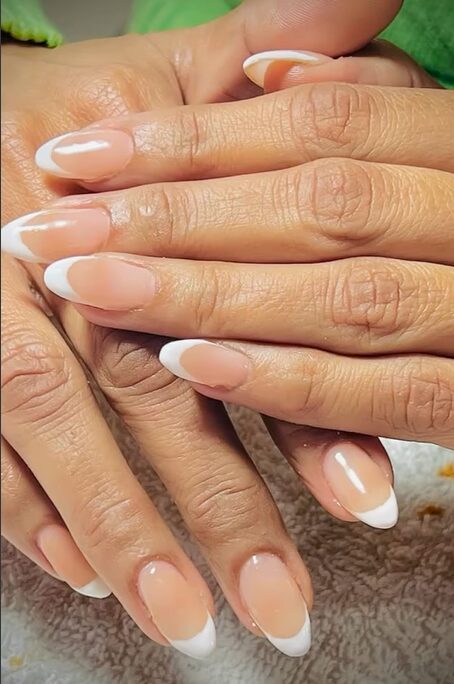 French manicure with curved & rounded white tips
