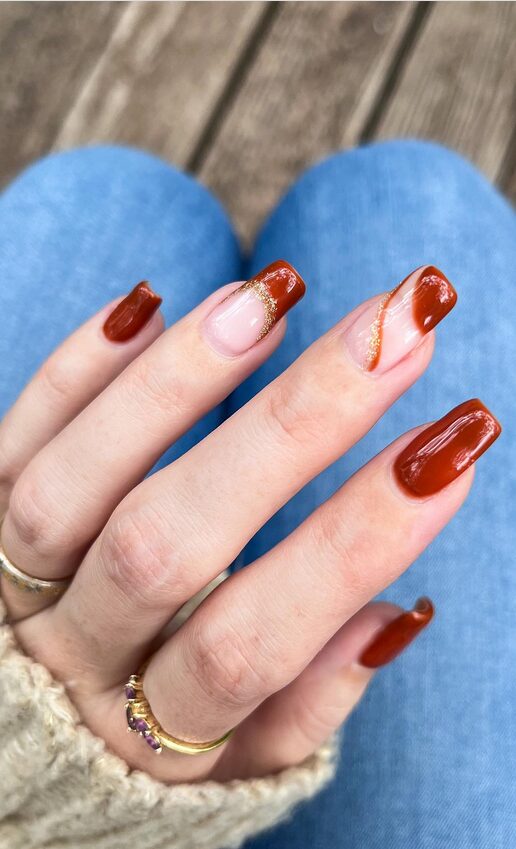 French tips nails in cinnamon brown