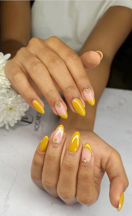 glossy Mustard yellow manicure