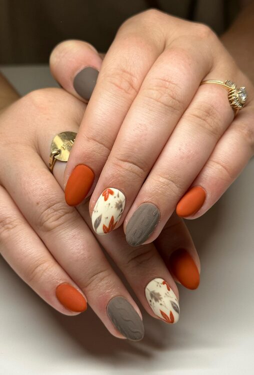 Terracotta and burnt orange color combination nails