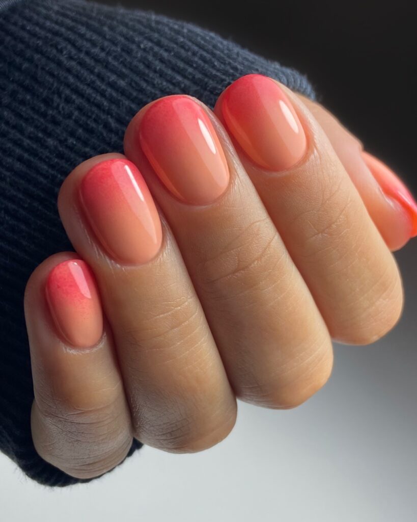 Coral to peach ombre fade nails