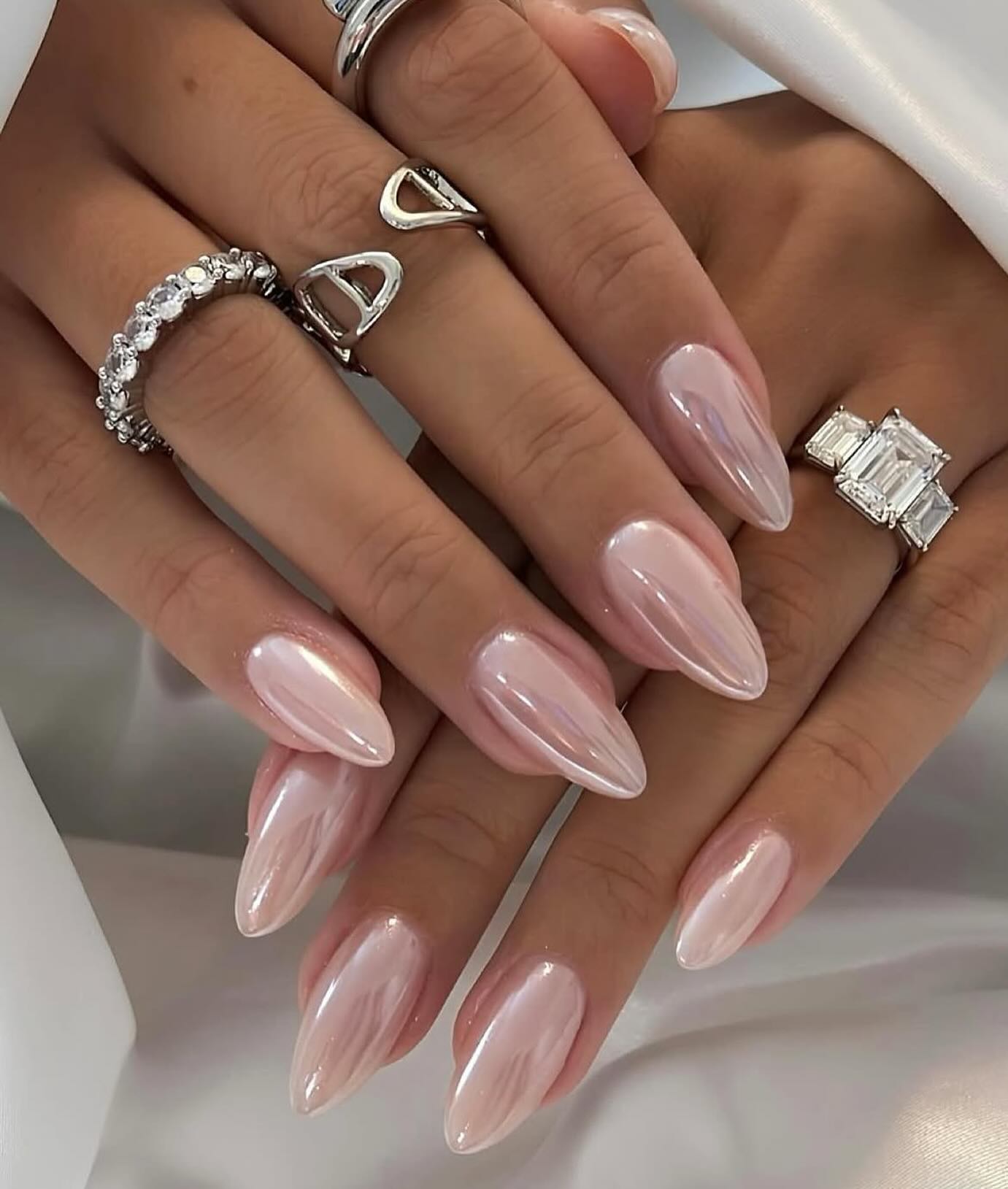 Aurora chrome almond nails
