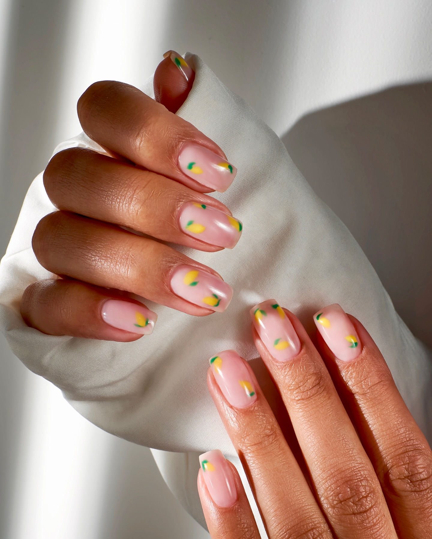 Lemon nail art