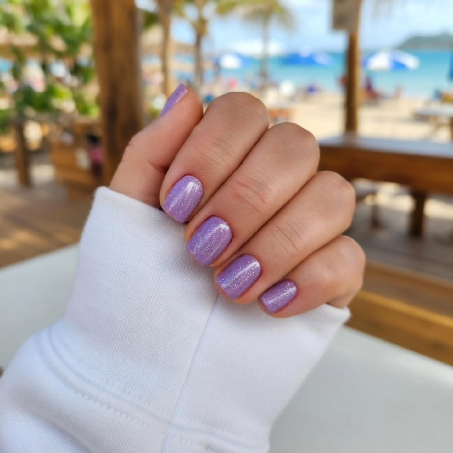 Bold mixed colour nail set