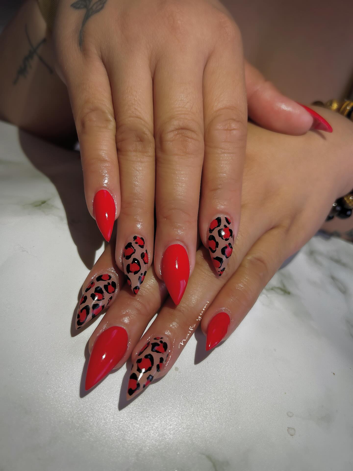 Negative space nail design