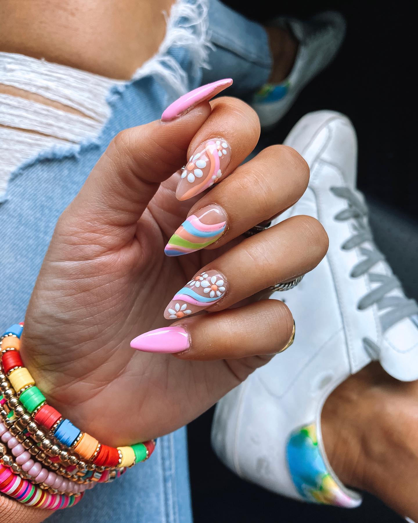 Pastel mismatch nail extensions