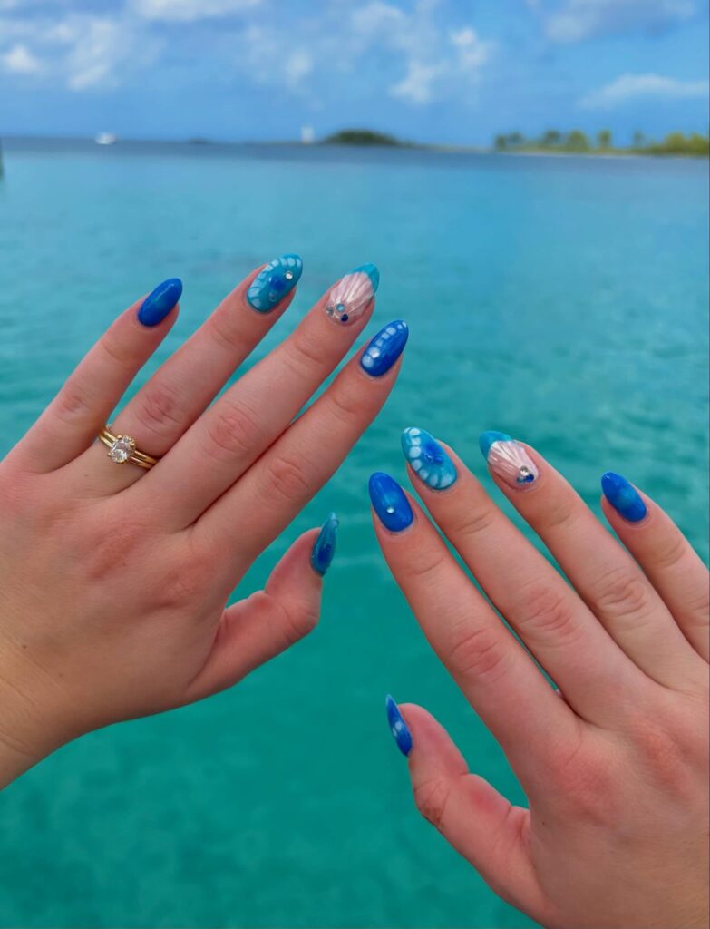 Deep Blue Seashell nails