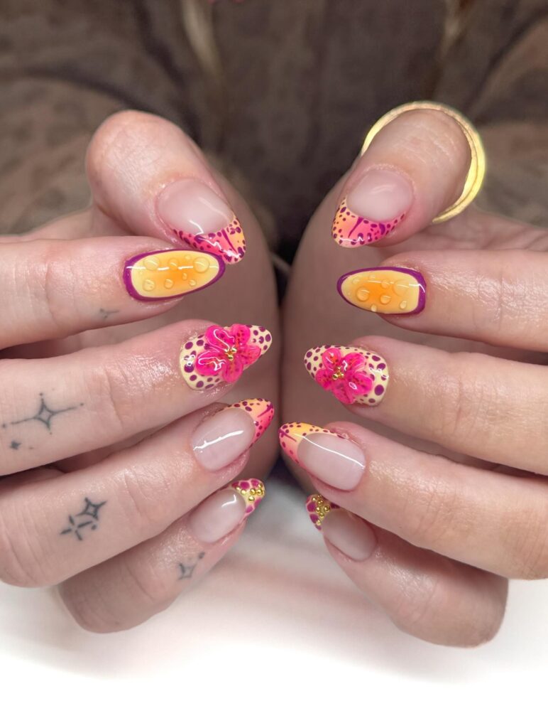 Hibiscus Leopard Tips nails