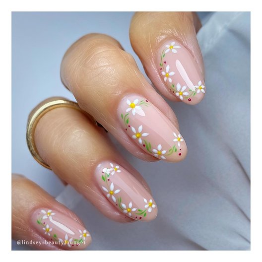 Lemon Daisy Pop nails