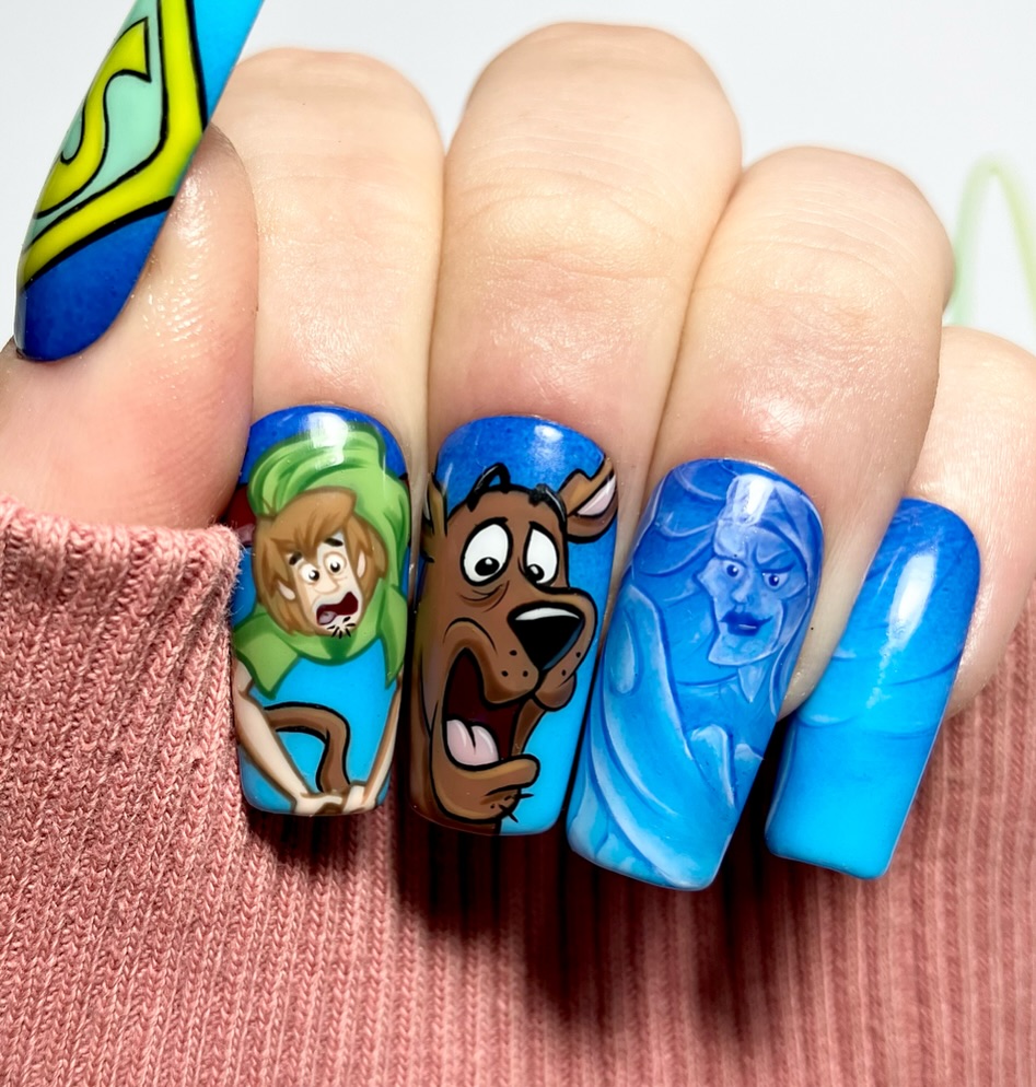 Scooby-Doo Blues nails