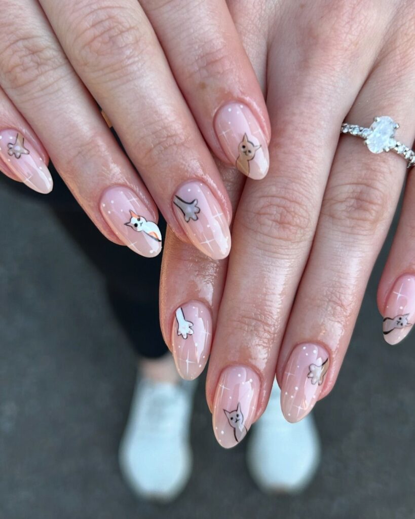 Floating Cats nails