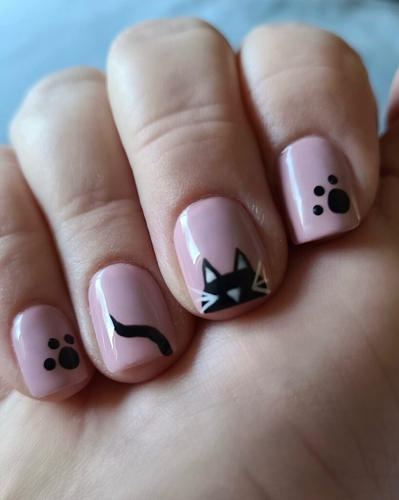 Noir Paw Blush nails