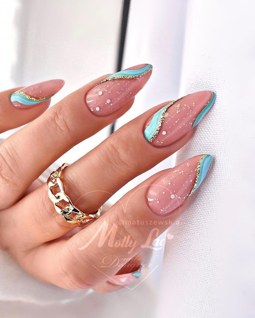 Aqua Wave Tip nails