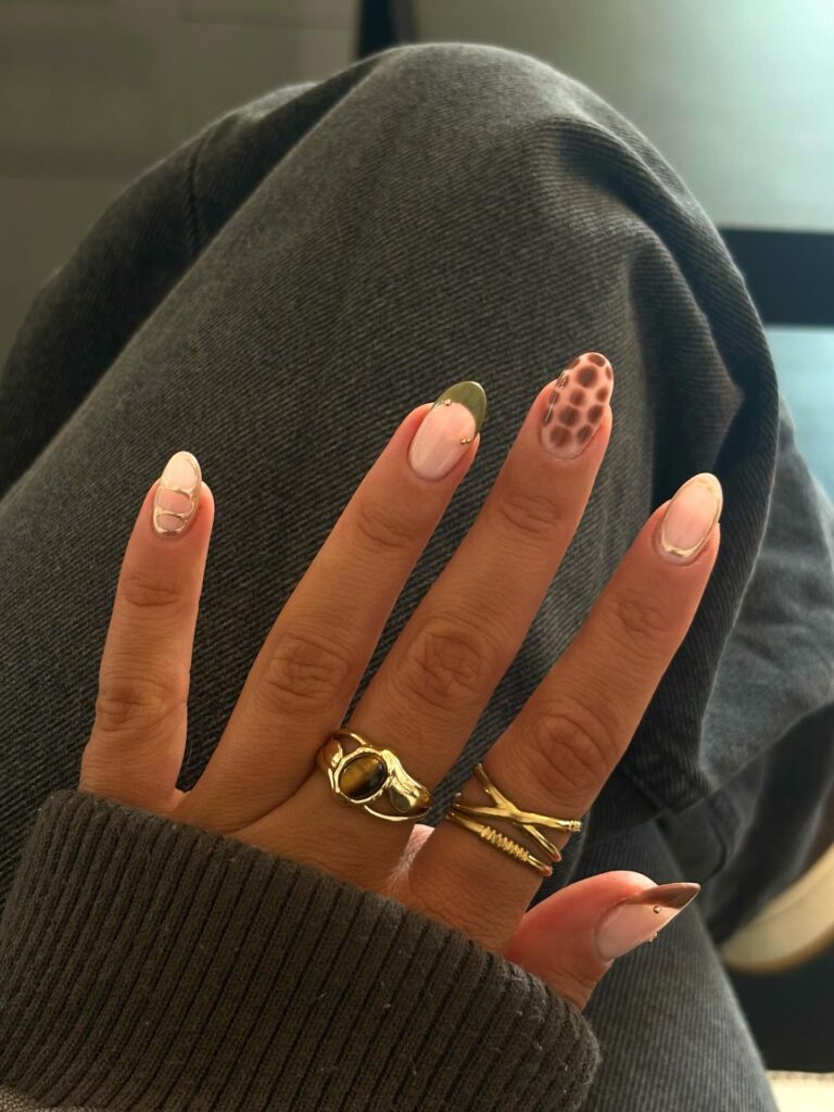 Tonal Earth Naturals nails