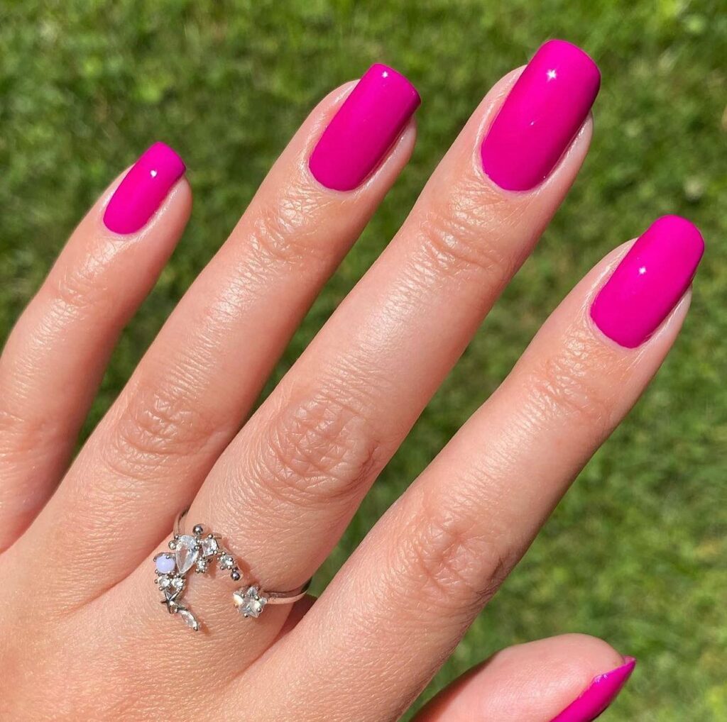 Vivid Square Outdoor nails