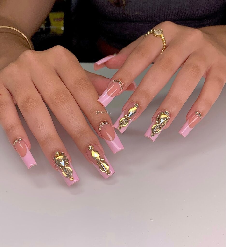 Pink & Gold Baubles nails