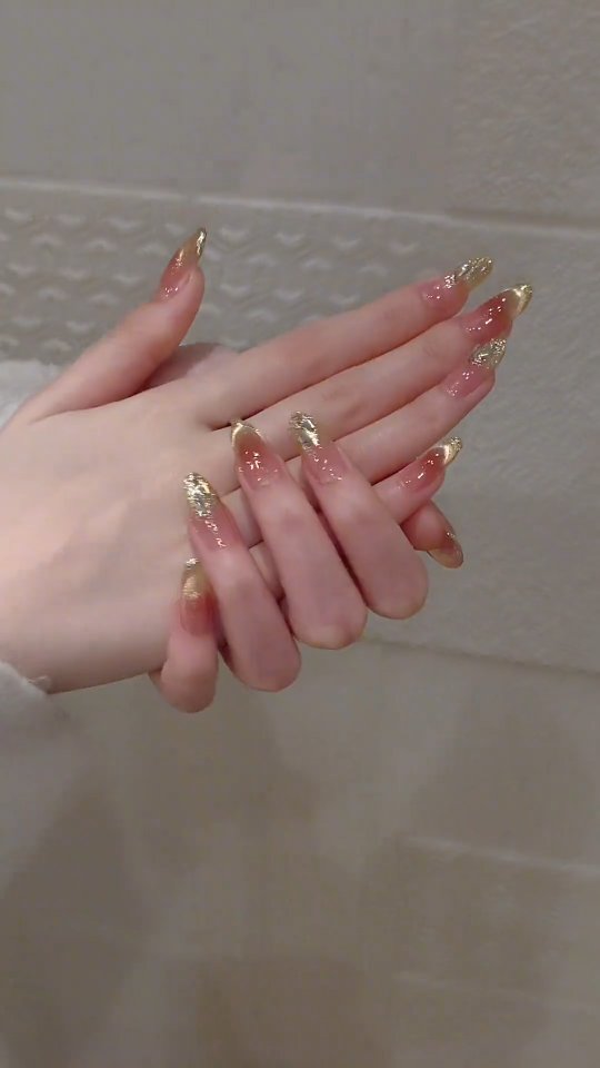 Gold Foil Stiletto nails