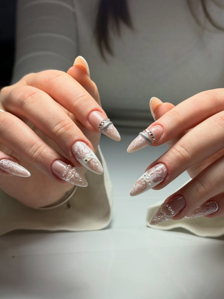 Cream Lace Pearls nails