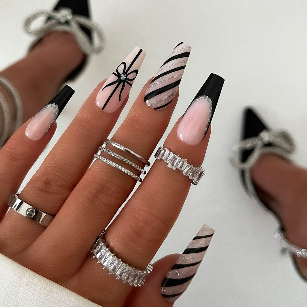 Bow & Stripe Mix nails