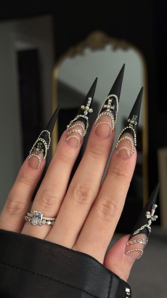 Matte Chain Stilettos nails