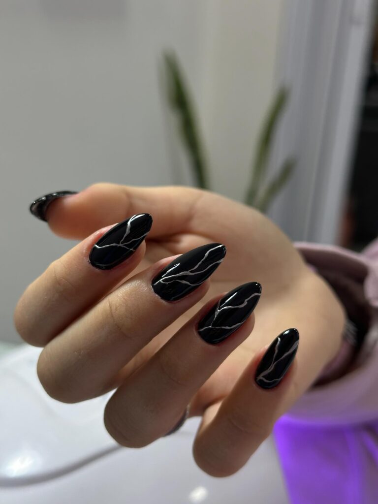 Black Silver Marble nails