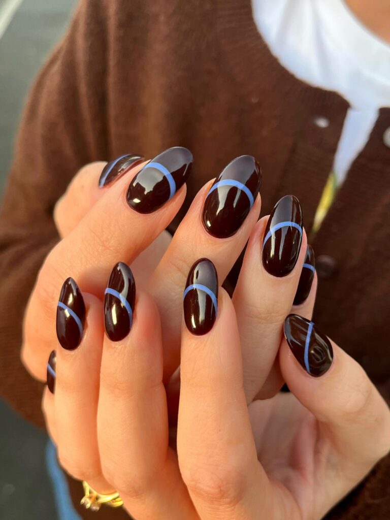 Dark Cocoa Lines nails