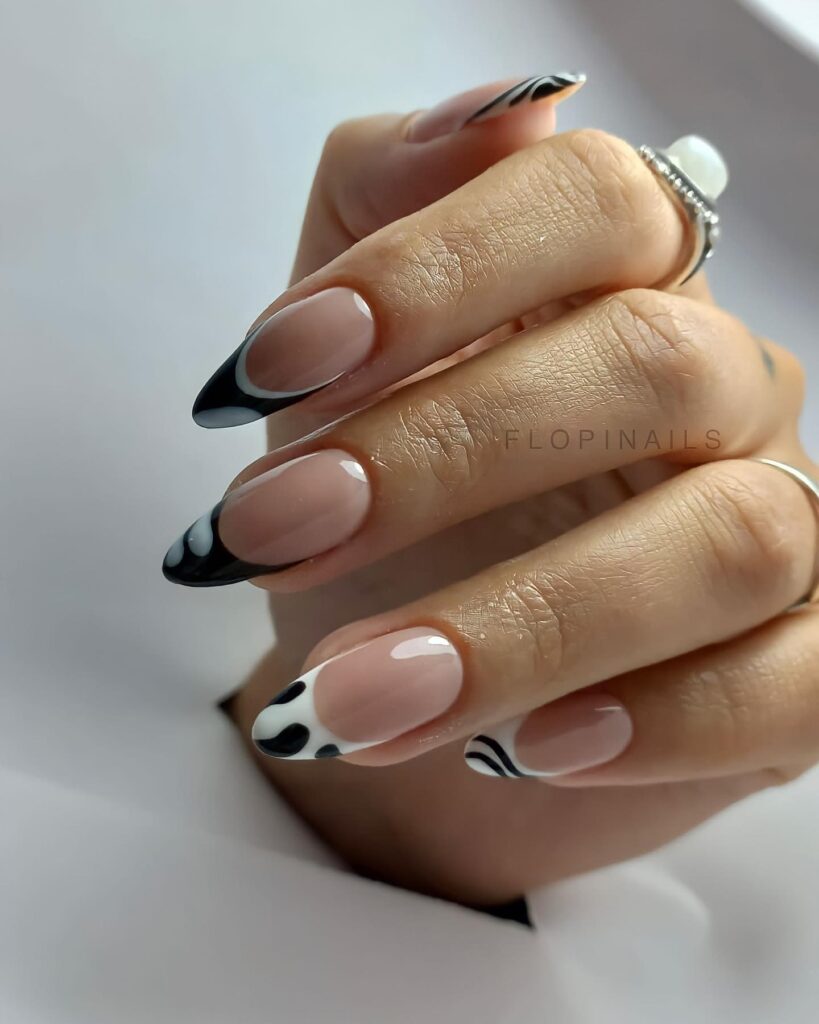 Checkered & Chrome nails