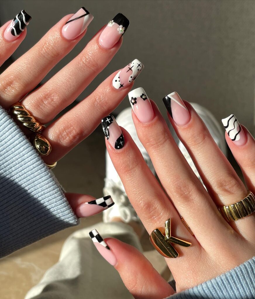 Crosshatch Sketch Nails