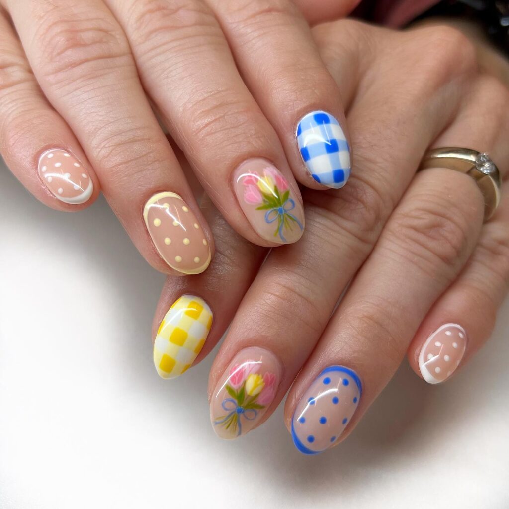 Gingham Tulip Mix Nails