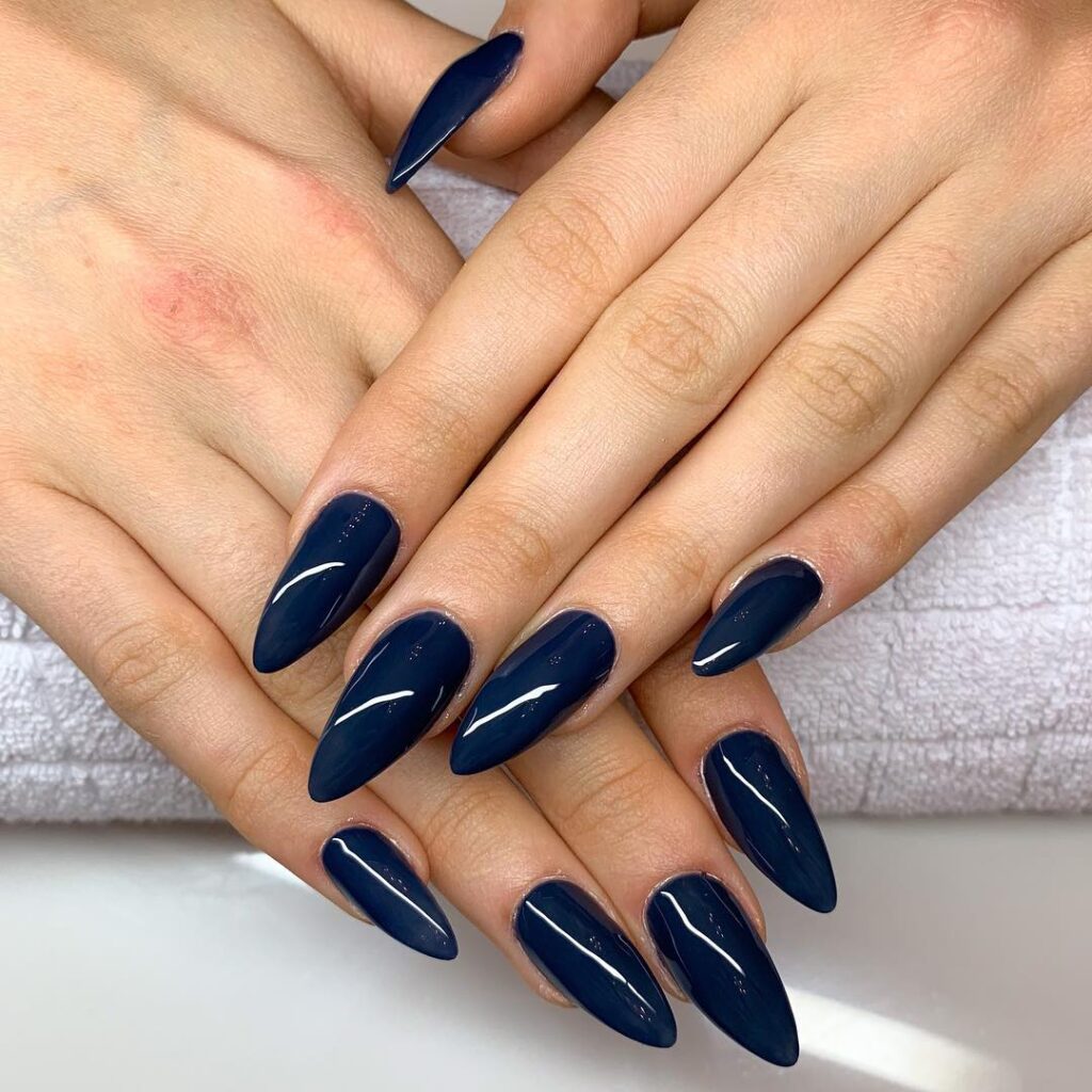 Indigo Oval Gloss nails