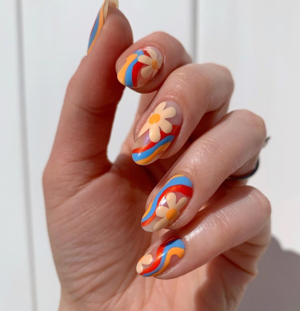 Retro Daisy Waves nails