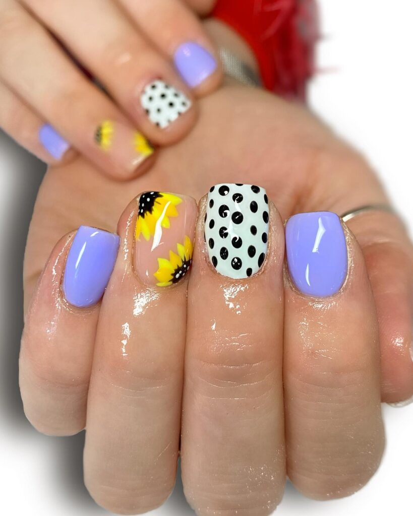 Field French Yellow nails