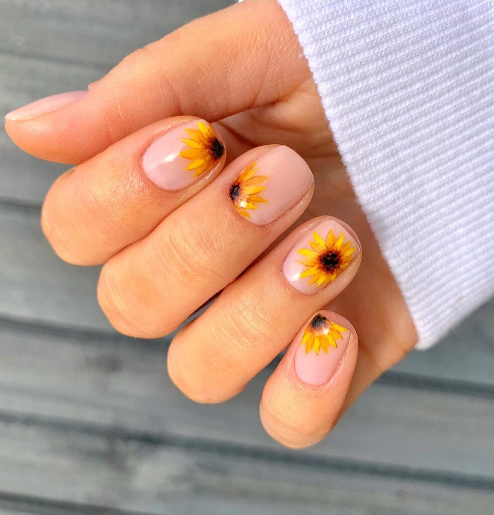 Classic Nude Blooms nails