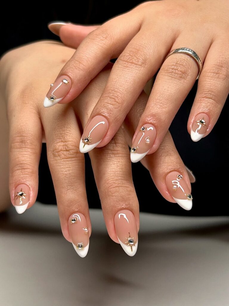 Pearl French Gems nails