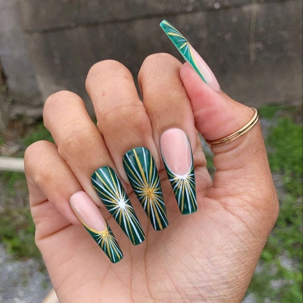 Emerald Sunburst Coffin nails