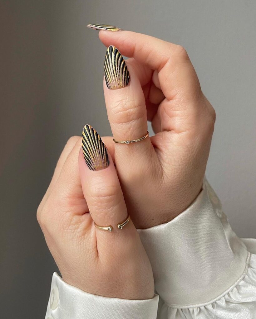 Black Gold Fan Motif nails