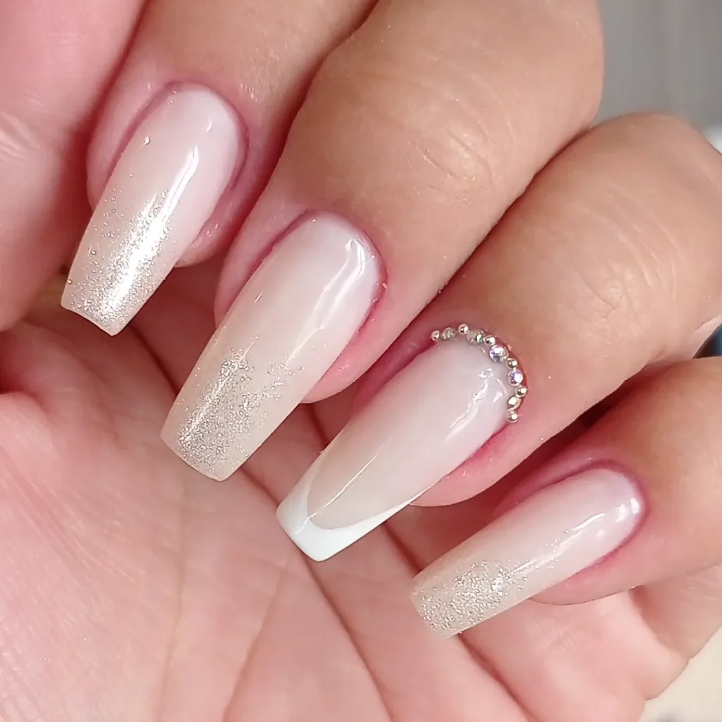 French & Gold Sand nails