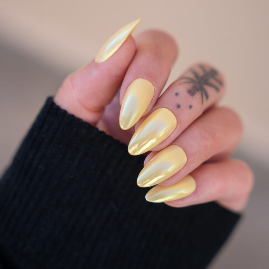 Quiet Luxury Nude nails