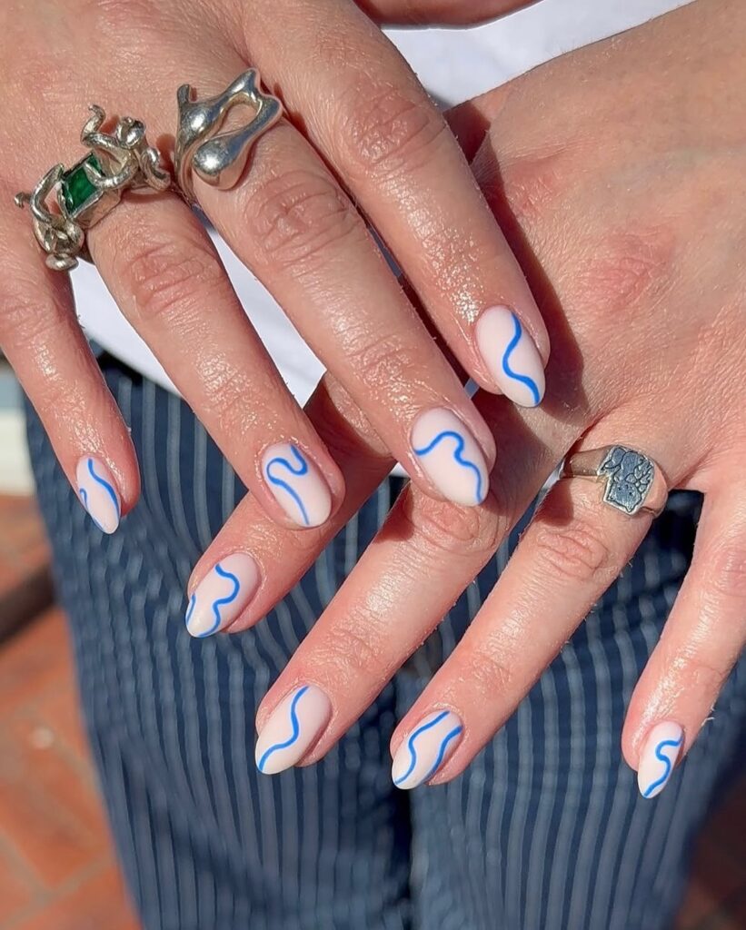 Cobalt Squiggle Lines nails